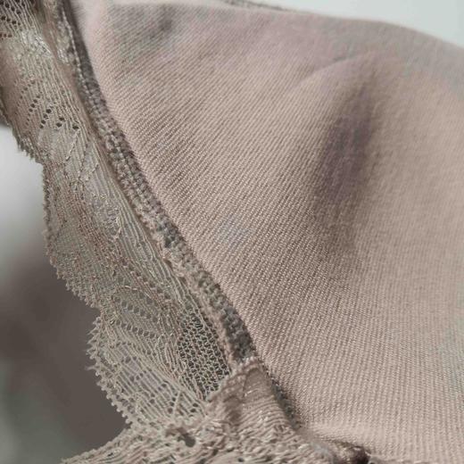 【必败榜——经典内衣】背心式内衣 出口日本 不往上跑的Bra 棉质螺纹花边文胸 包纱增强内衣包裹性 不易变形的一款均码内衣 哺乳期后的救星内衣 商品图9