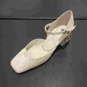 lFGJ 0340法式粗跟水钻方头系带时尚女鞋