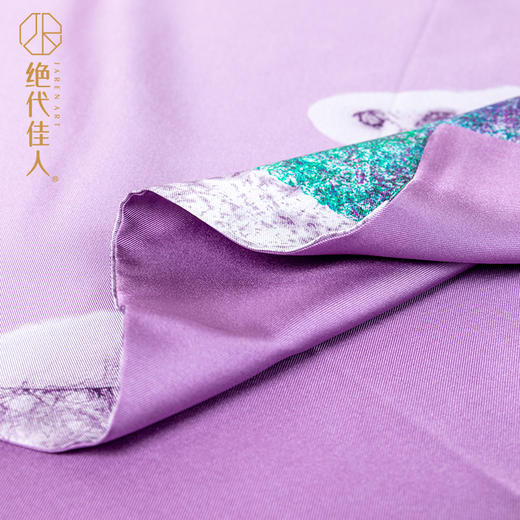 绝代佳人艺术珍藏之浮山问印花真丝丝巾斜纹绸百搭防晒盘丝扣披肩 商品图4