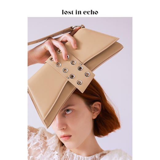 lost in echo 设计师 新款 大号巴雷特滚边腋下包奶茶色 商品图3