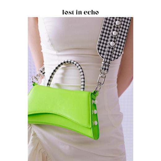 lost in echo 设计师 小号巴雷特奶嘴钉装饰挎包 荧光绿 商品图4