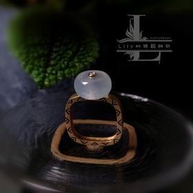 “方外有圆”翡翠平安扣18k金方形戒指