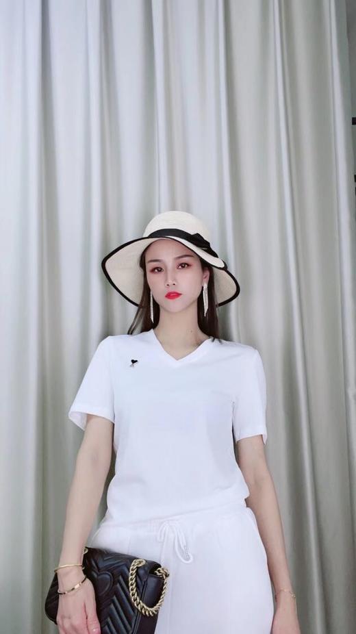 女V领短T13335 商品图1