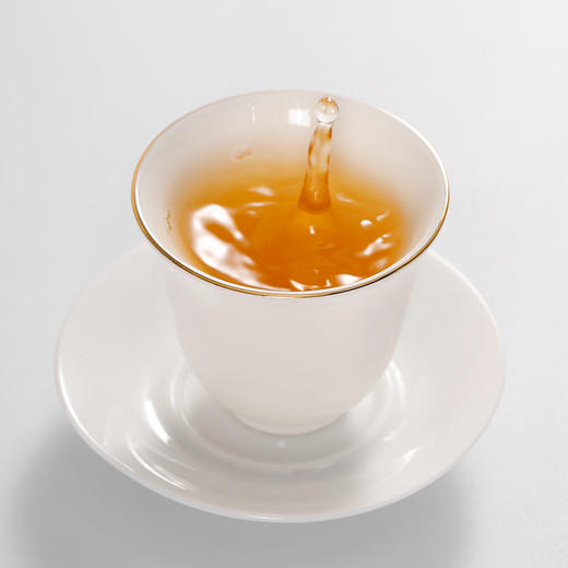 经典·盒装老白茶饼2013年白牡丹357g 商品图2