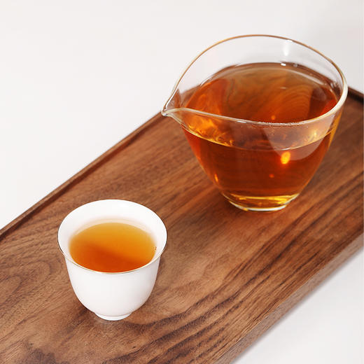 经典·盒装老白茶饼2013年寿眉357g 商品图2