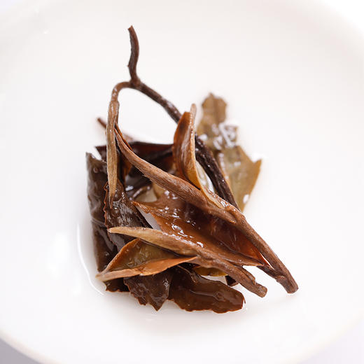 太姥山韵·福鼎白茶饼2012年白茶新秀357g  成箱规格：4提共28饼 商品图3