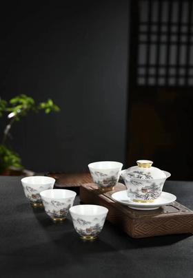 徐淑云：墨彩山水茶具套组，本金底足