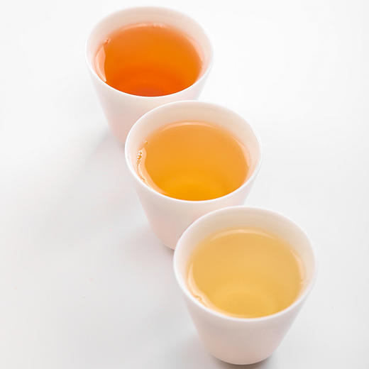 福鼎白茶饼2013年贡眉357g  成箱规格：4提共28饼 商品图2