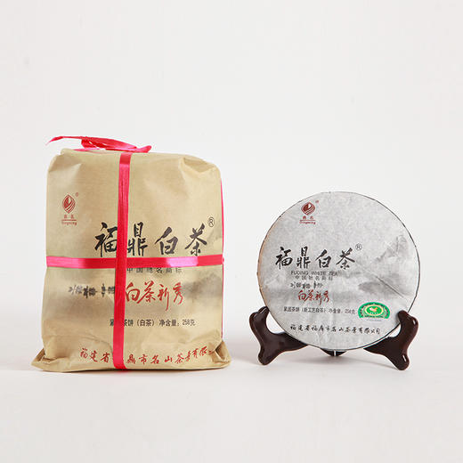 太姥山韵·福鼎白茶饼2012年白茶新秀258g  成箱规格：6提共42饼 商品图4