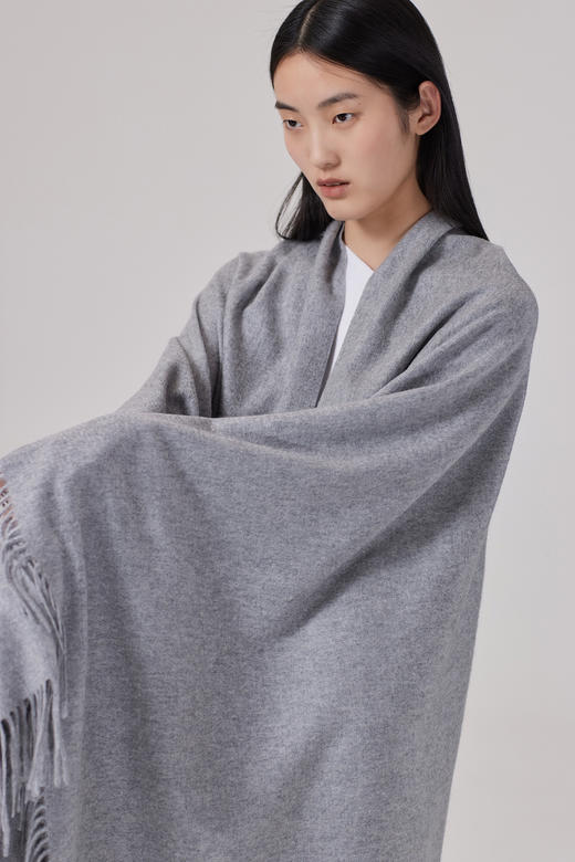  水波纹交织斜纹羊绒披毯 SJF92P601N 商品图3