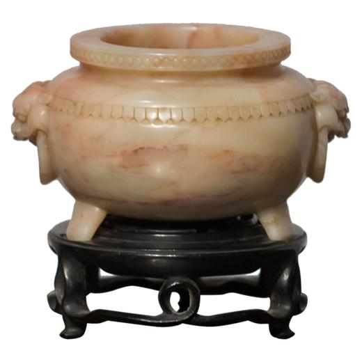 清代 寿山石狮耳三足香炉（红木座） 商品图5
