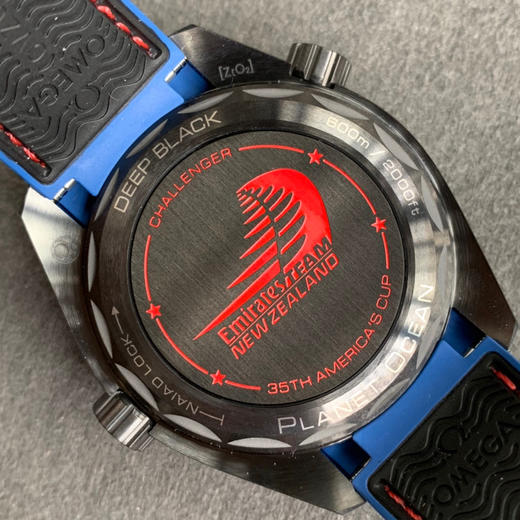 VS欧米茄OMEGA 压轴之作！全黑陶瓷海马海洋宇宙600米 "深海之黑" —新西兰酋队长 不怕刮花 不怕旧！ 商品图8
