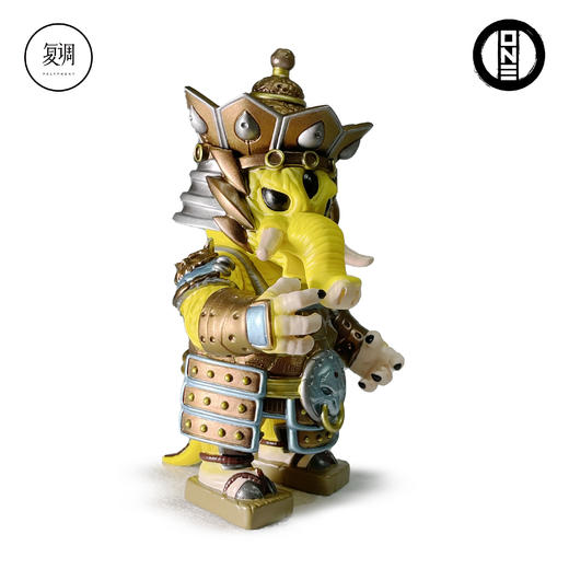 现货 壹工坊 極不象 ULTRA TRINITY 黄色 搪胶 摆件 潮玩 商品图2