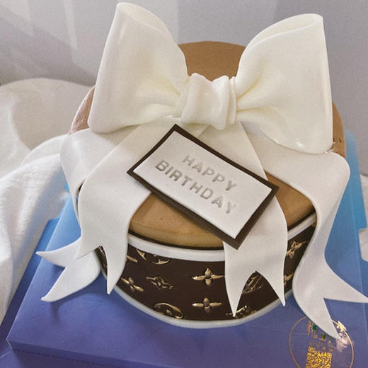 网红品牌风格蝴蝶结LV（蛋糕需提前6小时下单，不接急单）【页面往下拉，有尺寸和口味选择】 商品图1