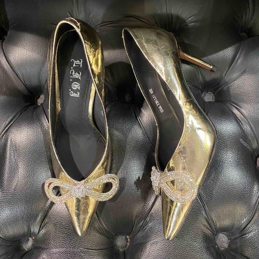LFGJ 0346 金属色尖头细跟水钻蝴蝶结单鞋女 商品图5