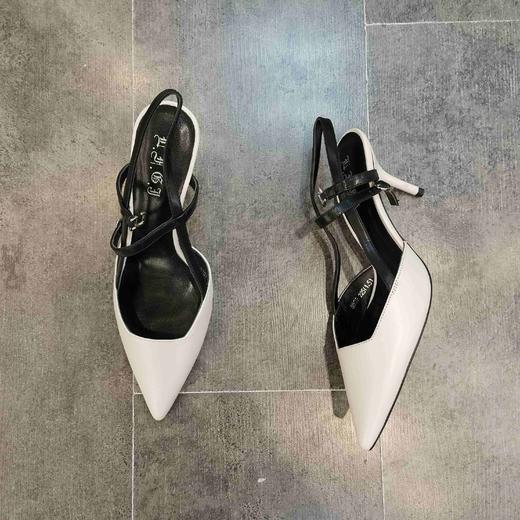 L FGJ 5806 时尚尖头中后空跟鞋女凉鞋 商品图3