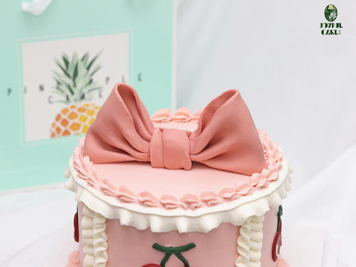 翻糖蝴蝶结复古裱花蛋糕 商品图2