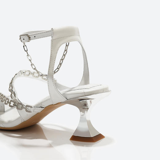 中跟钻链露趾凉鞋珠光白 商品图5