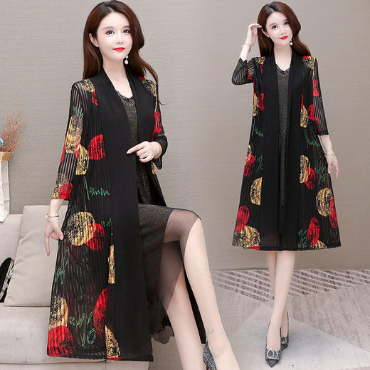 YWE  LTT51A212时尚两件套装因哈外套连衣裙 商品图0