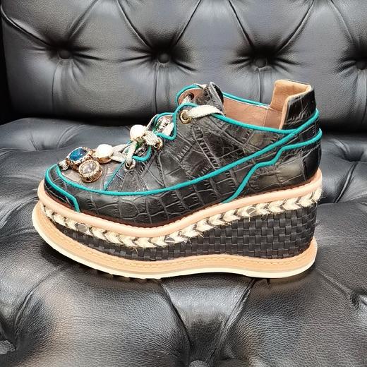 LFGJ 6427 真皮水钻草编松糕厚底单鞋 商品图1