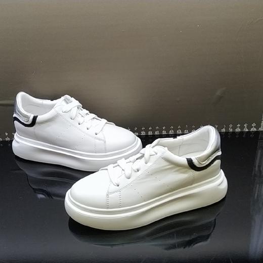 LFGJ 2217潮流休闲经典燕尾曼昆鞋 商品图5