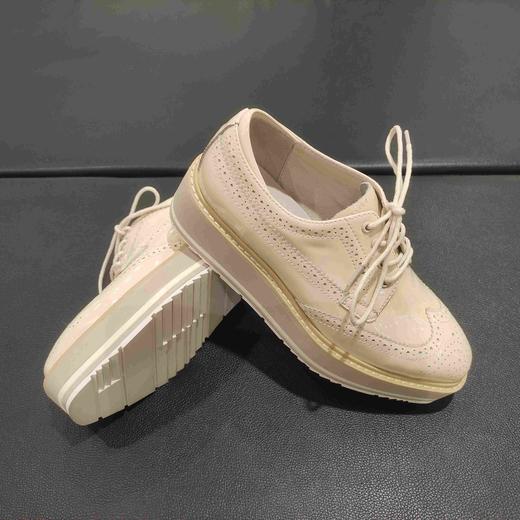 LFGJ 4103  漆皮英伦女鞋布洛克松糕女鞋春季真皮单鞋雕花 商品图8