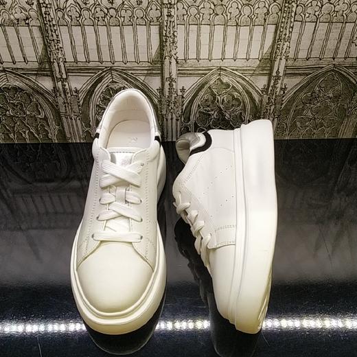 LFGJ 2217潮流休闲经典燕尾曼昆鞋 商品图2