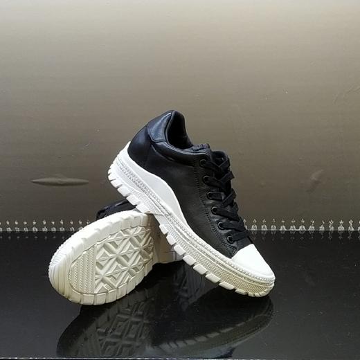 LFGJ 7417 春季潮流休闲闪钻内增高女鞋 商品图9