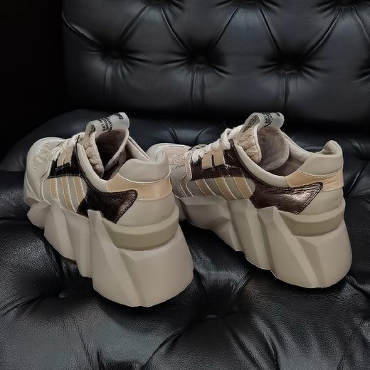 LFGJ 5221 真皮厚底松糕休闲运动百搭抵帮女鞋 商品图5