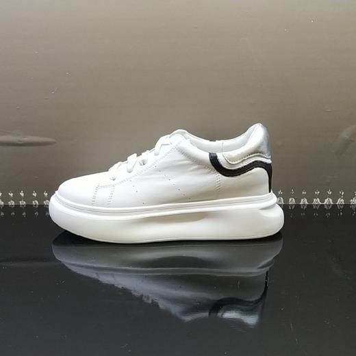 LFGJ 2217潮流休闲经典燕尾曼昆鞋 商品图1