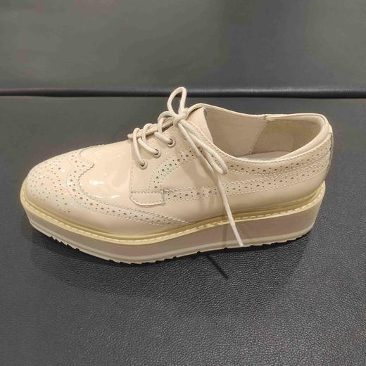 LFGJ 4103  漆皮英伦女鞋布洛克松糕女鞋春季真皮单鞋雕花 商品图7