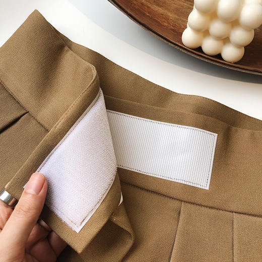 【走路带风 气场全开】高腰设计感 魔术贴西装裤 宽松阔腿 拖地裤 斜门襟裤子 商品图3