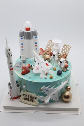 宇航员火箭蛋糕
