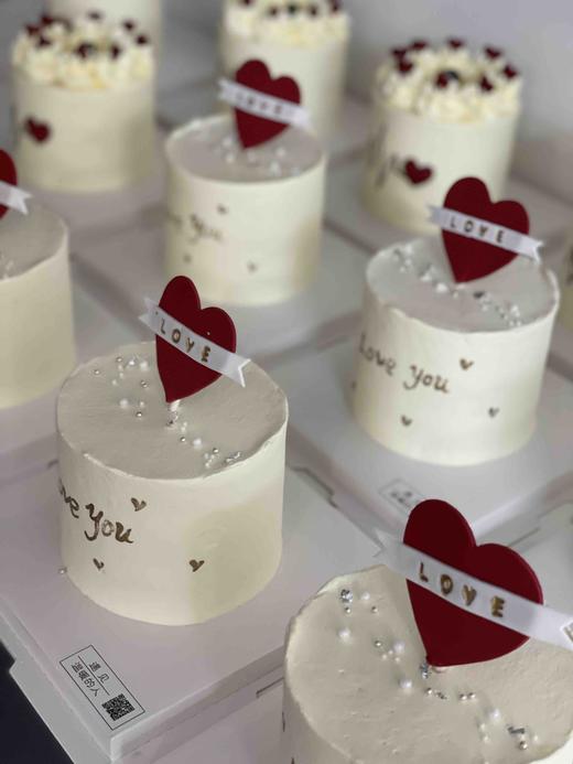 唯一。所有的节日的出现都不是为了一个蛋糕或一份礼物，而是提醒我们，忙碌的生活不要忘记爱，与被爱 商品图7