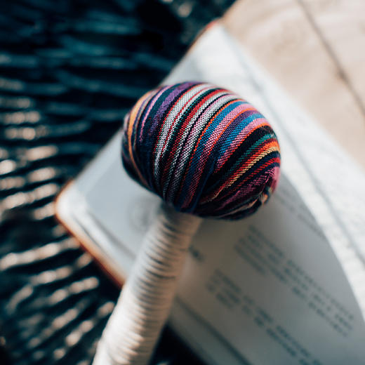 山苍子按摩手捶 长柄+短柄 长柄手锤低头族敲打捶经络 便携 颜色随机 商品图2