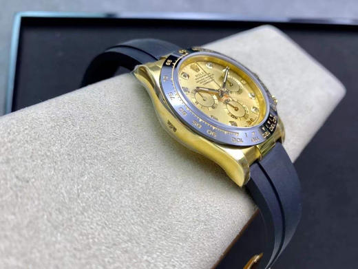 NOOB official厂➕正品原版开模 劳力士 迪通拿 4130机芯 N厂全新订制版劳力士迪通拿专属Cal.4130自动上链机芯，厚度和正品一致全部功能100%完全实现，使用了订制版KIF避震器❕ 商品图9