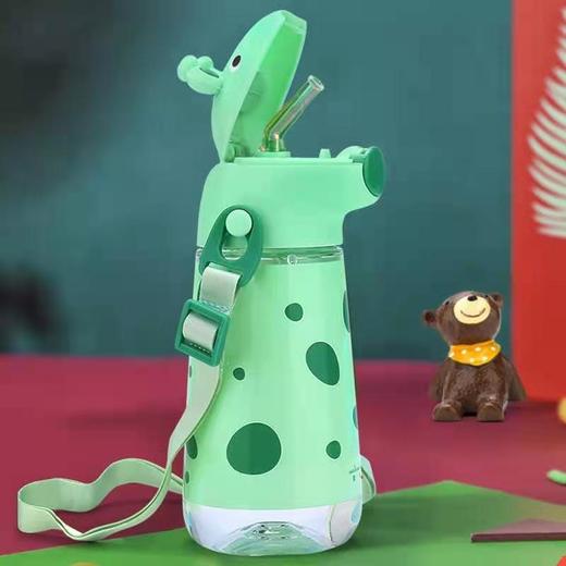 儿童吸管杯【可积分兑换】小学生便携防摔长颈鹿男女背带水壶宝宝夏季杯子【MON-84440】 商品图1
