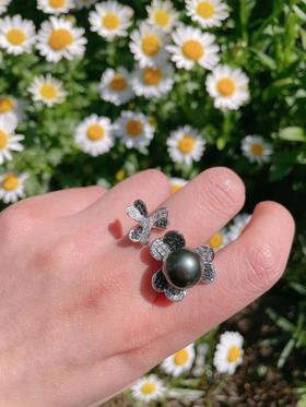 「三叶草」大溪地珍珠黑钻白钻指间戒