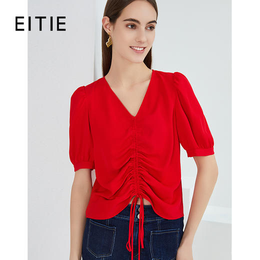 EITIE爱特爱夏季新款时尚显瘦V领抽绳褶皱露脐短款T恤上衣女 商品图0