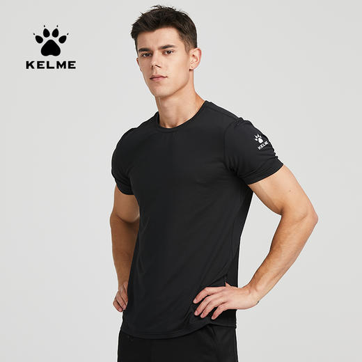 卡尔美夏季新款休闲圆领短袖透气健身上衣男女款 商品图0