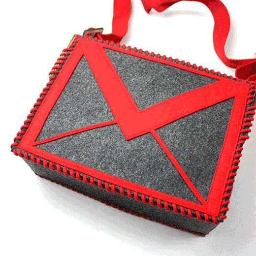 【为思礼合集】OutInside新古典跨界 致雅 DIY毛毡单肩包系列 iPad笔记本内胆包 极客潮流风 商品图0