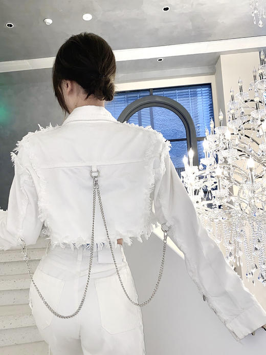 AGAMSTUDIO 21SS原创 可拆卸链条设计感毛边白色百搭牛仔短外套女 商品图1