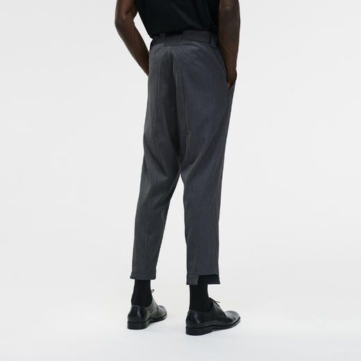 Unawares FW20 错位结构九分西裤 商品图3