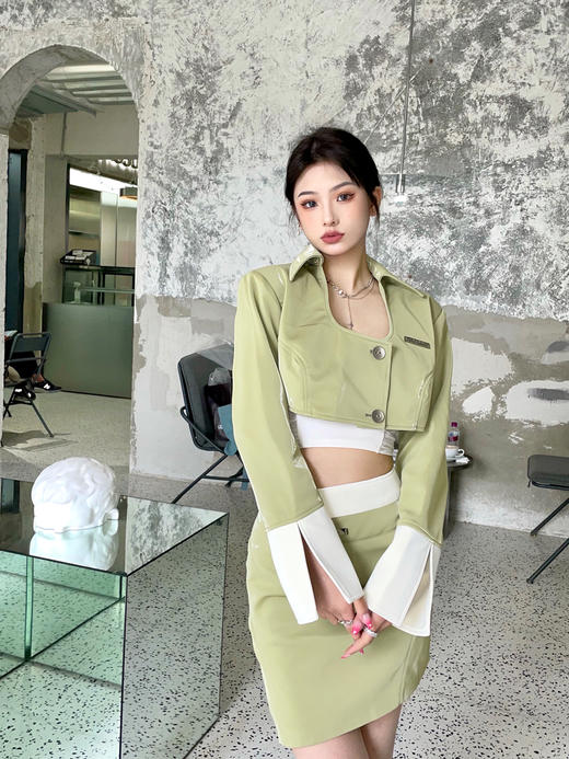 AGAM STUDIO原创 丝绒偏光 解构设计皮质拼色短外套上衣短裙套装 商品图2