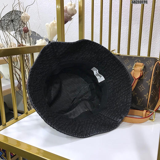 【CELINE赛琳】2021新款上架简约渔夫帽 商品图7