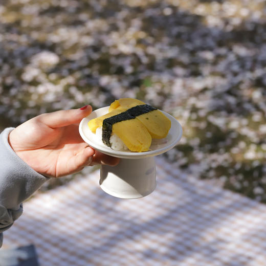 中国 花鸦 甜白釉青花 日用食器 小碟 双耳碗 高足盘 花朵碗 汤碗 商品图9