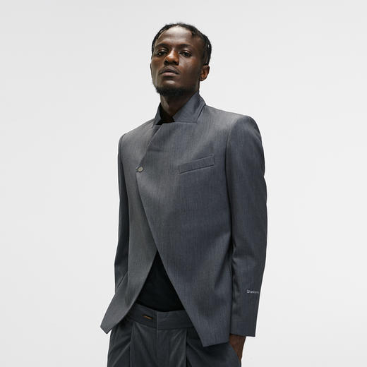 Unawares FW20 开叉剪裁结构立领西装 商品图3