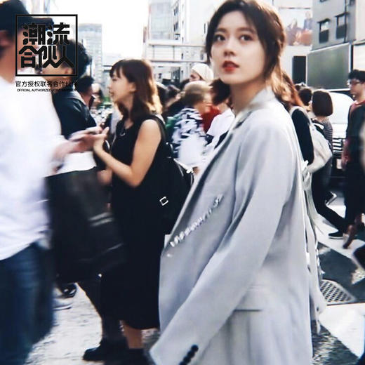 【赵今麦同款】Unawares FW19 潮流合伙人 金属链飘带西装 商品图0