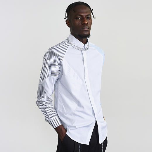 Unawares .FW20 曲折门襟不规则多边形条纹镶嵌长袖衬衫 商品图1