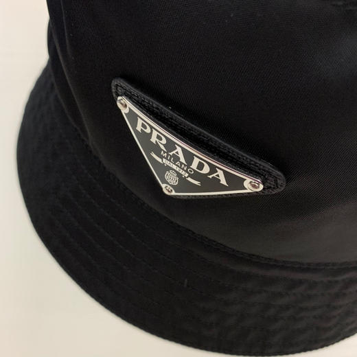 PRADA普拉达经典暗黑锦纶渔夫帽 商品图4